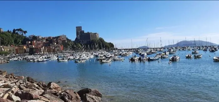 Il Melo * La Spezia